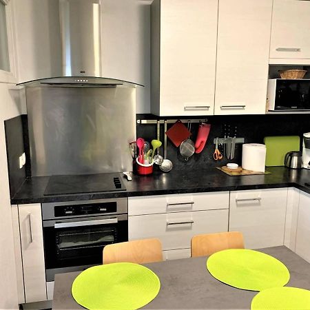 Appartement Renove, Bien Equipe A 500M De La Plage De Trestrignel Et Du Centre-Ville De Perros-Guirec - Fr-1-368-241 Buitenkant foto